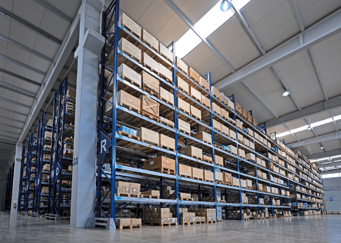 Automation-ready warehouse storage system